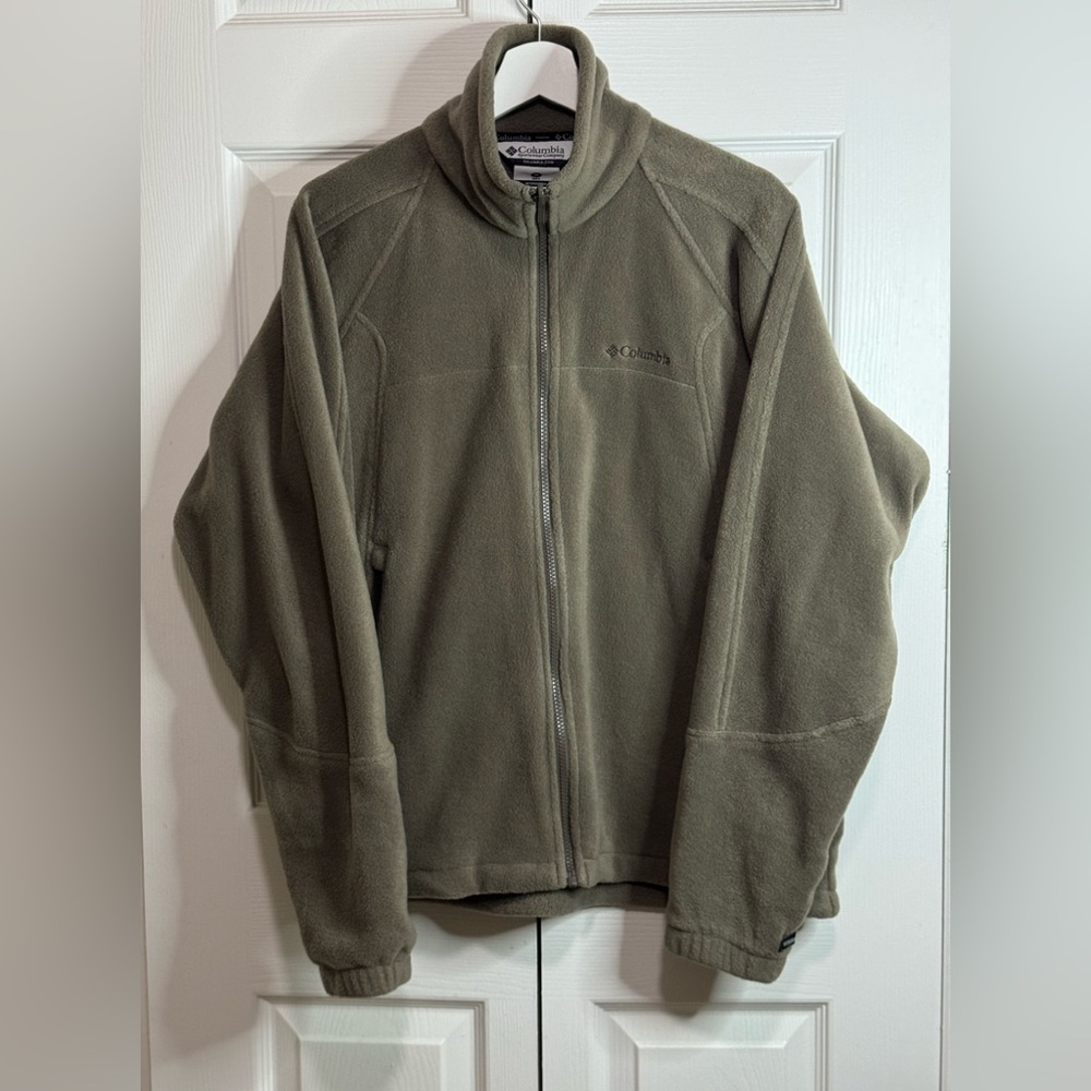 Columbia Stone Brown Zip Front Fleece Jacket with Zipper Pockets M